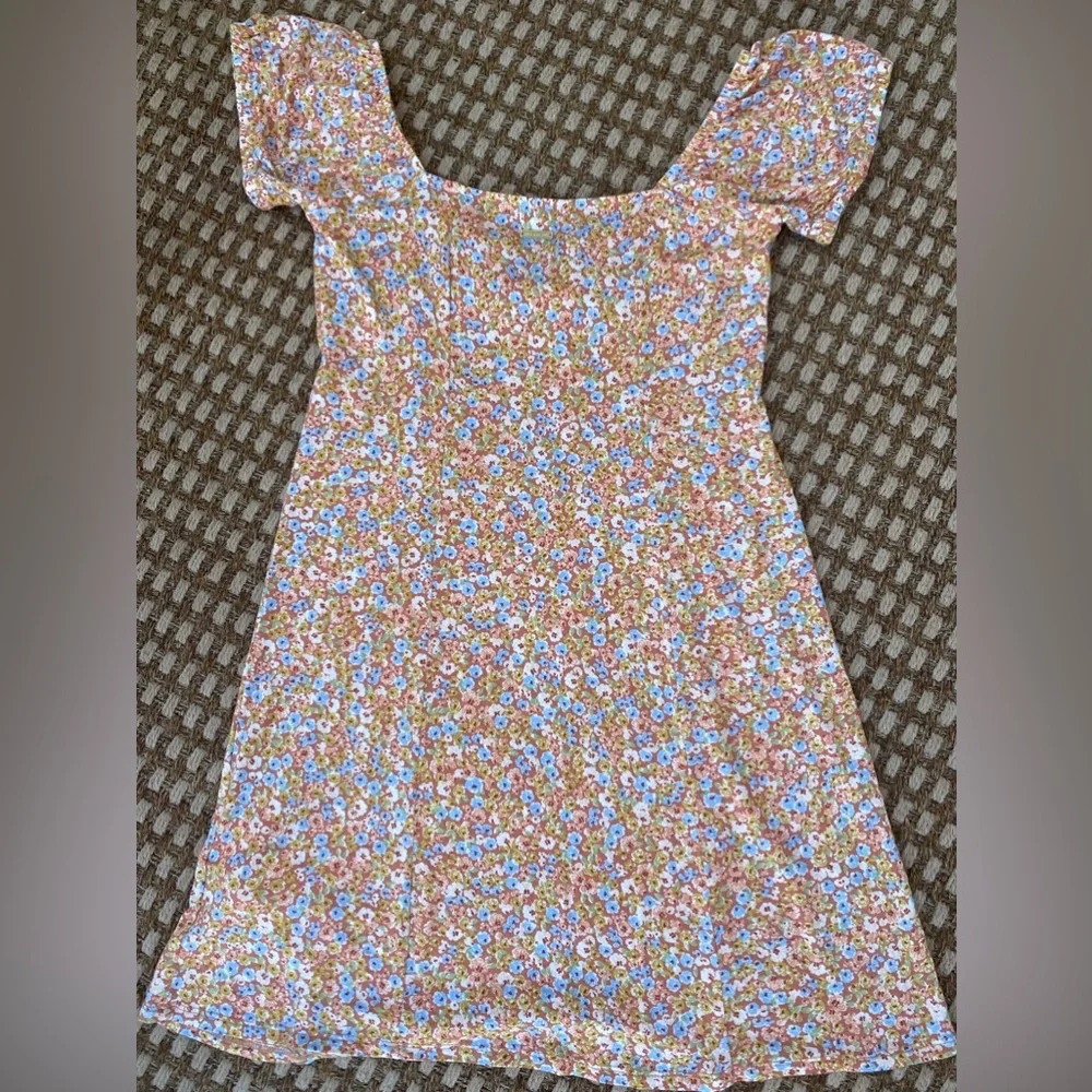 Billabong sundress - Picture 4 of 11